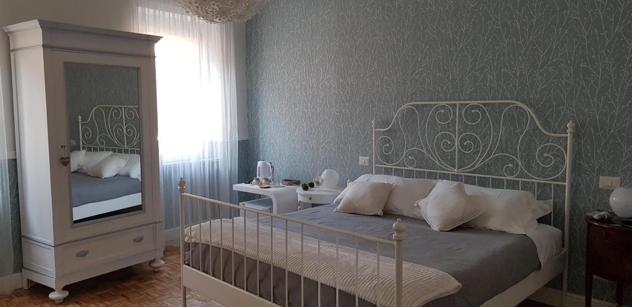 Bed and Breakfast Cortile Gancia - Sweet House Narzole Exterior foto